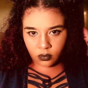 Meet your Posher, Jasmin